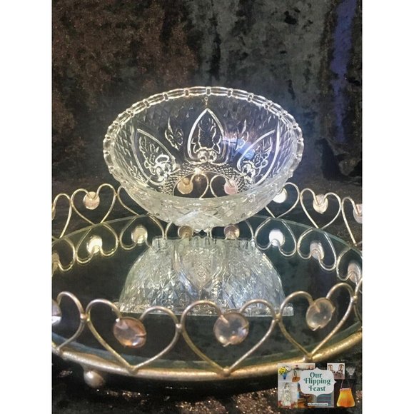 Vintage Clear Cut Glass Candy Dish with Lid - Picture 3 of 5